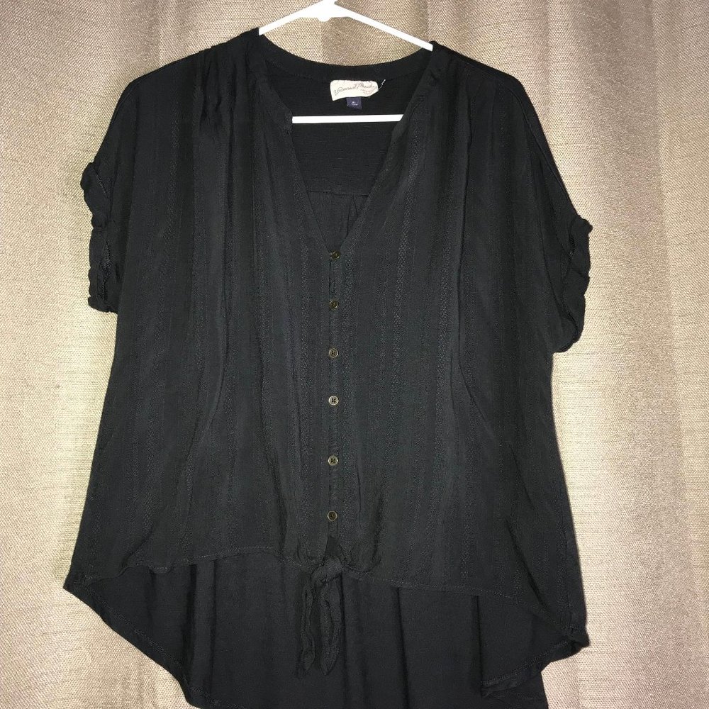 Universal Thread Plus Size Front Knot Top